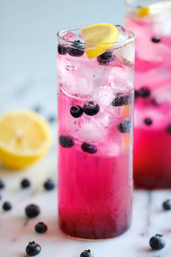 Blueberry lemonade // 5 mocktail recipes via My SoCal'd Life